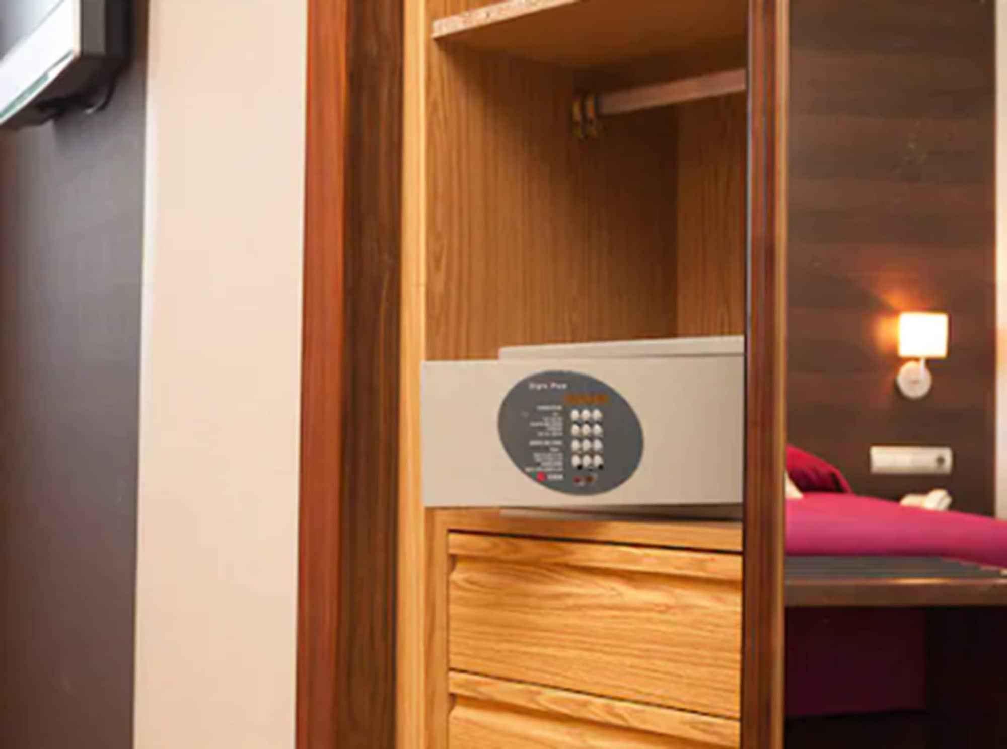 Hotel Fc Villalba Collado Villalba Quarto foto